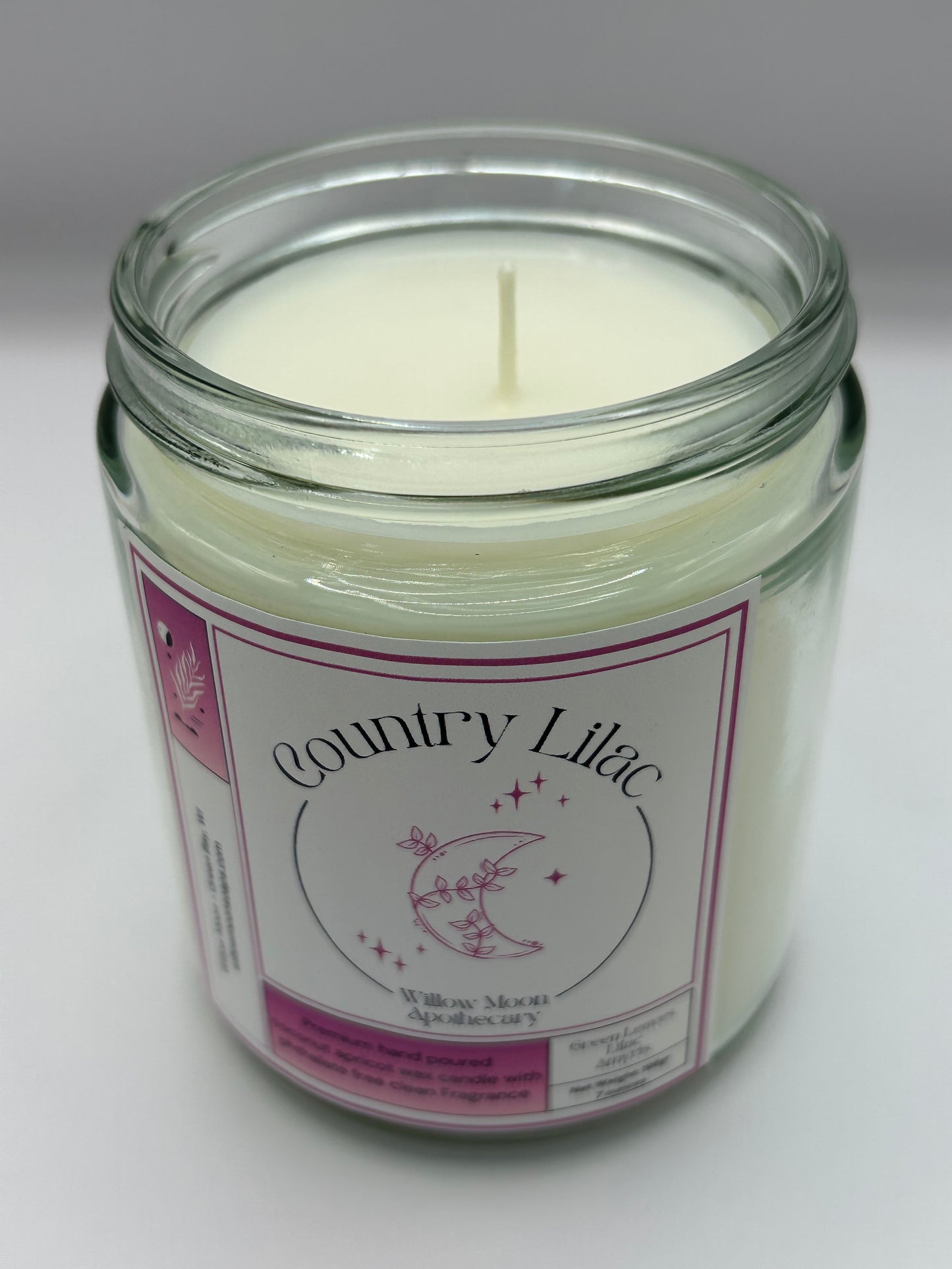 Country Lilac Coconut Apricot wax candle 7.5ounce