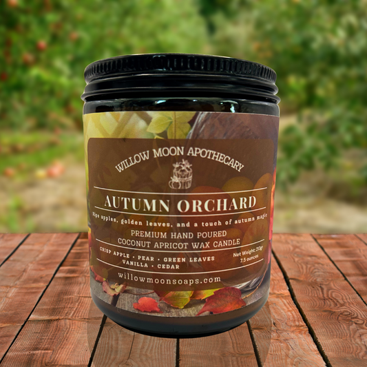 Autumn Orchard, Macintosh Apple, Green Leaf & Cedar Candle