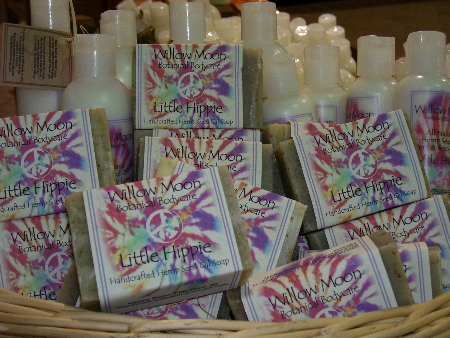 Handcrafted Patchouli Hemp oil Soap, Little Hippie, Patchouli & Peppermint, Moisturizing bar soap / Willow Moon