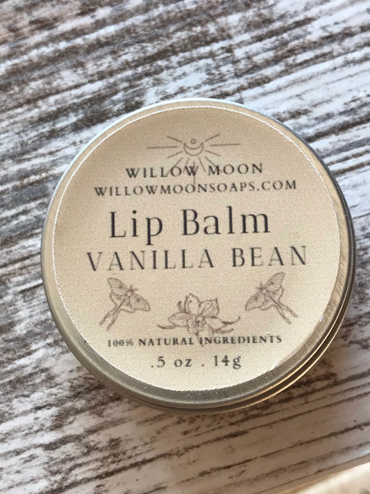 Natural moisturizing beeswax lip balm, vanilla, chai tea, herbal