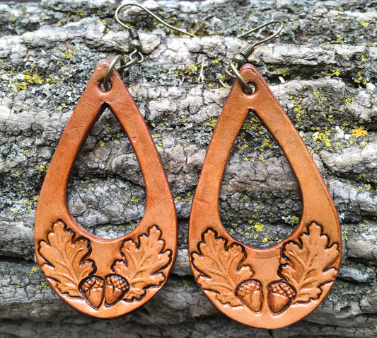 Hand tooled leather earrings, oak leaf & acorns